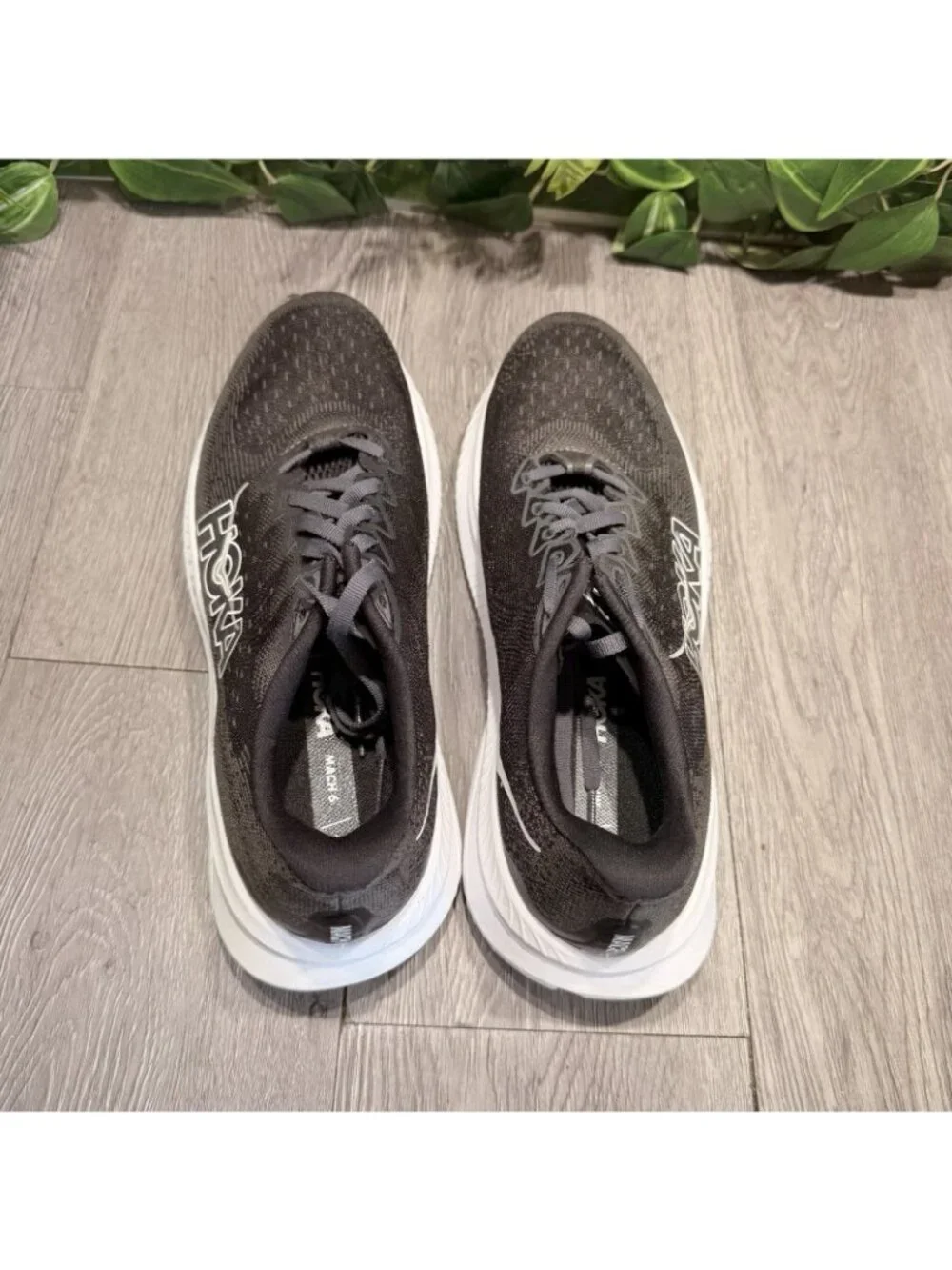 Hoka One One Mach 6 Women 9.5 B Shoes Black White Running Gym Sneaker